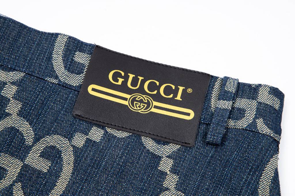 Gucc* shorts